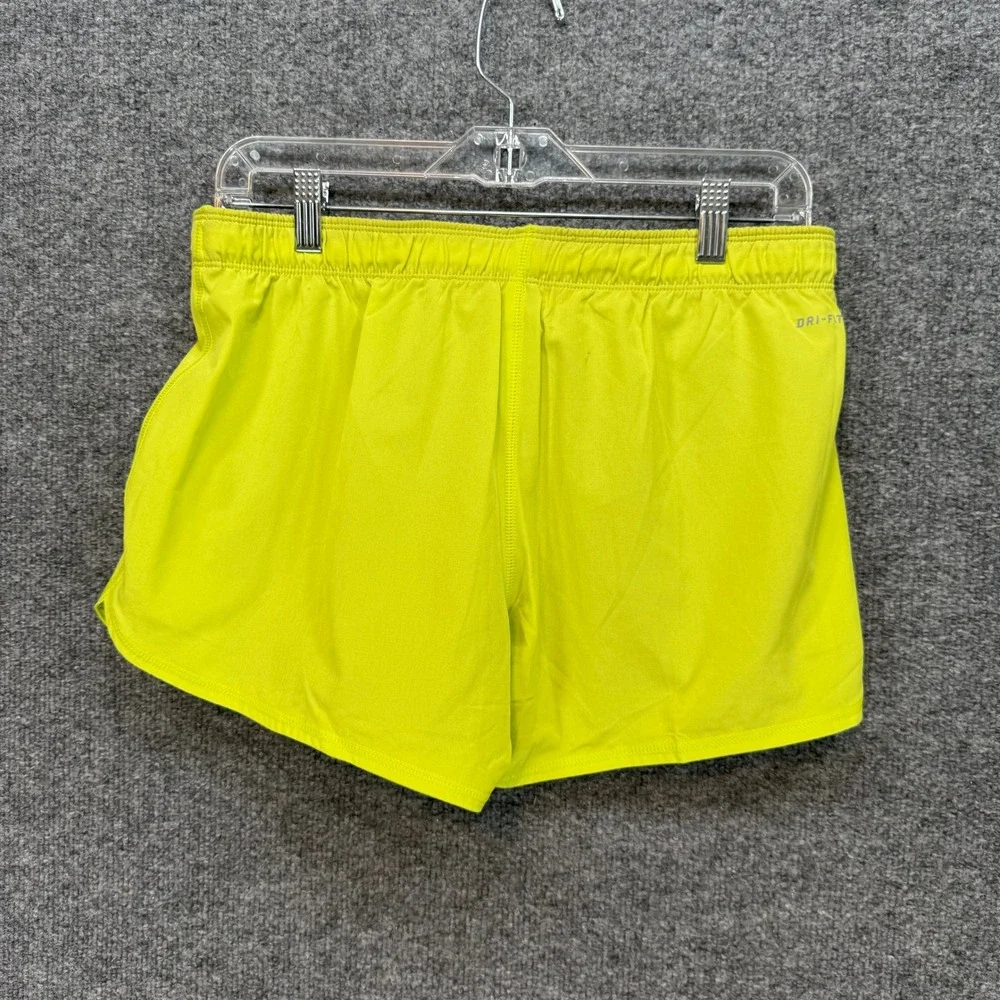 Nike Running Shorts Women Medium Yellow Dri-FIT‎ Training Athletic Gym NEW